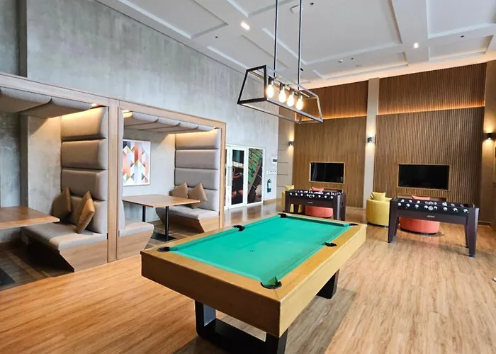 公寓 Luxury 1 At Park Mckinley West *